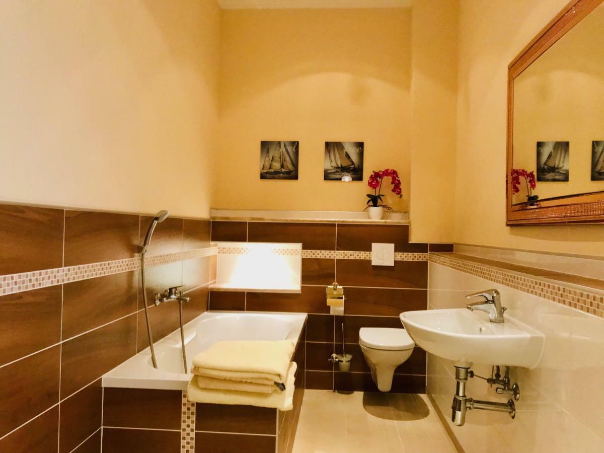 Mediterrane Luxusferienwohnung 5, Berlin- Koepenick, Am Mueggelsee Luaran gambar